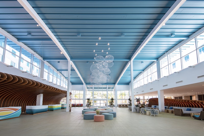 Surfside Inn and Suites