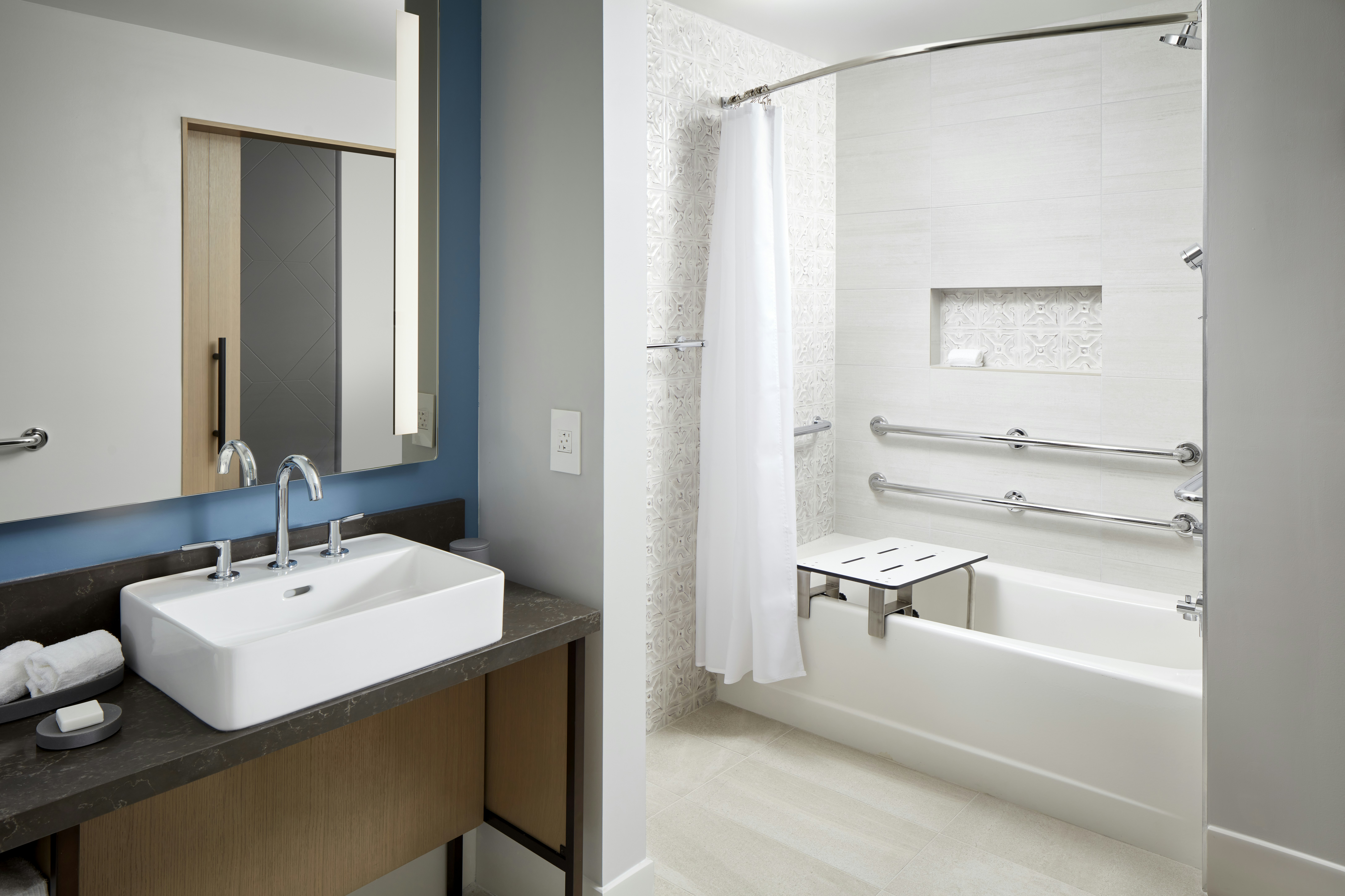 Loews Coral Gables Hotel