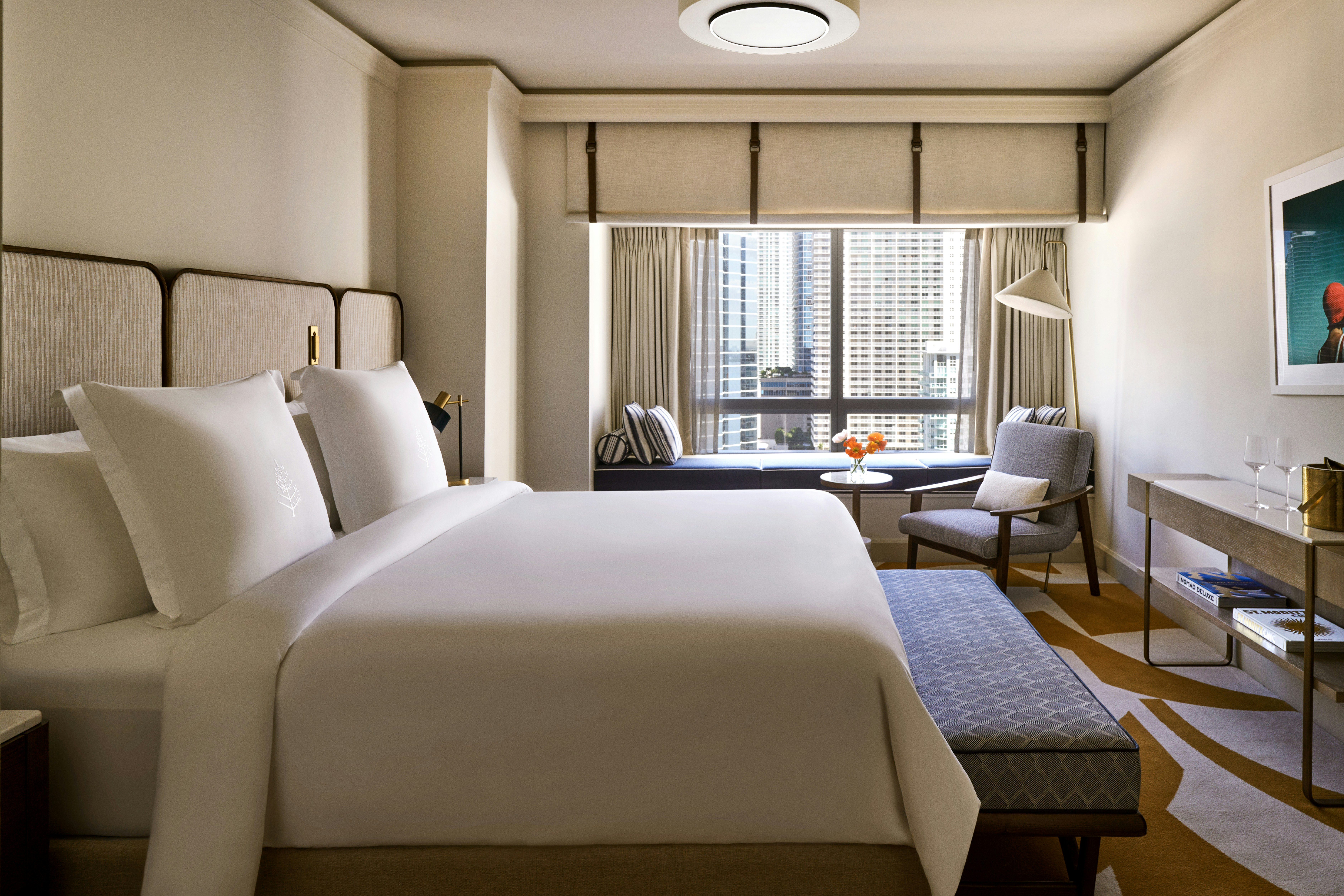 Cityscape Suite (King)