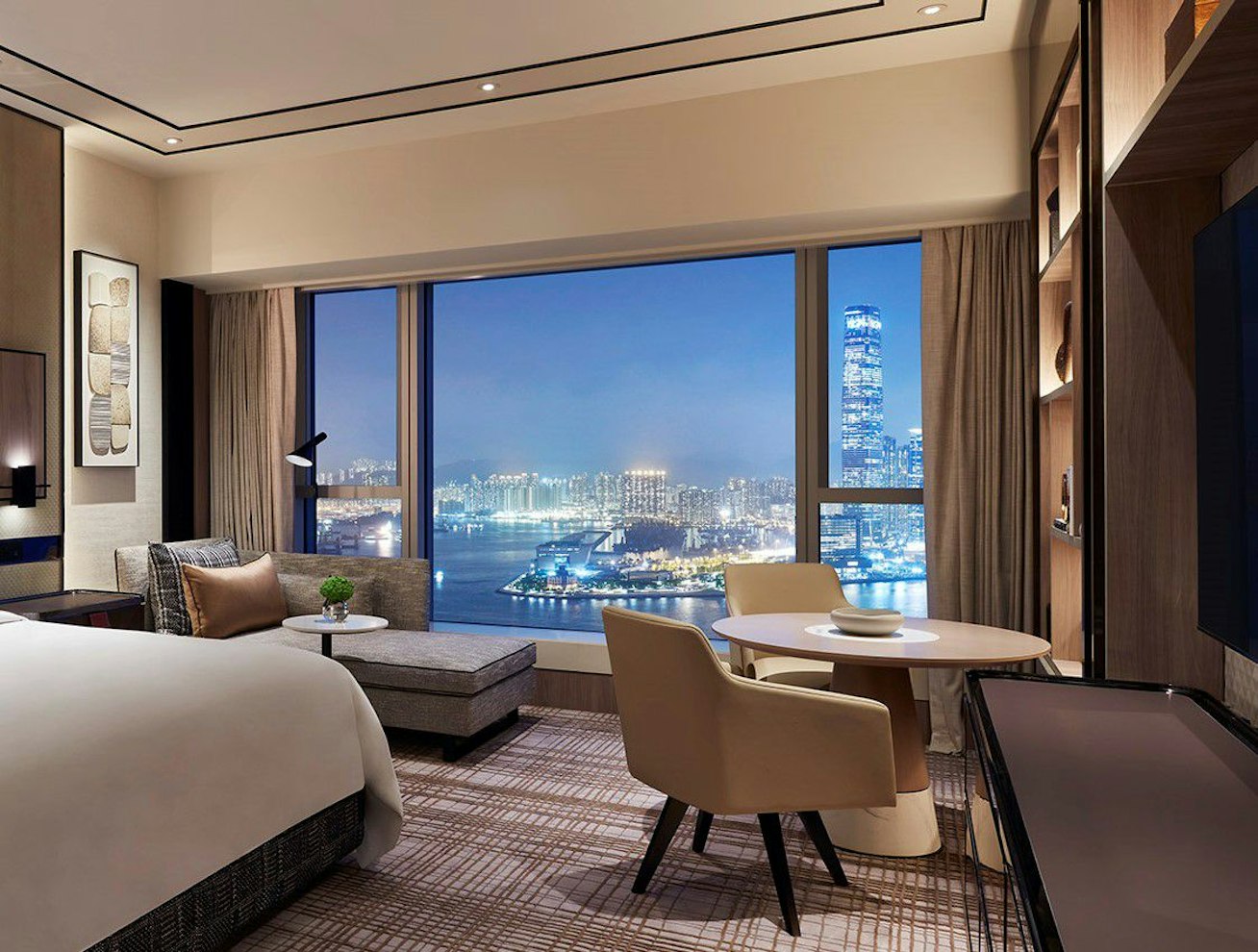 Four Seasons Hotel Hong Kong