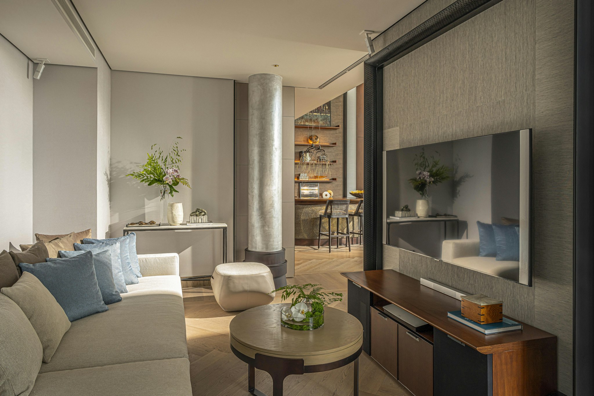 Four Seasons Hotel Bangkok