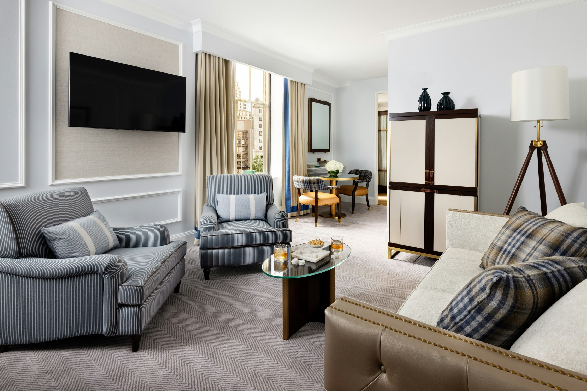 Club One Bedroom Suite