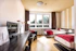 Klassik Doppelzimmer mit Gartenblick - TOP EMBRACE Grenzfall Berlin