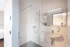 Deluxe Doppelzimmer Bad -  Novum Hotel Bruy Stuttgart