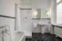 Komfort Dreibettzimmer Bad - Hotel Kronprinz Hamburg