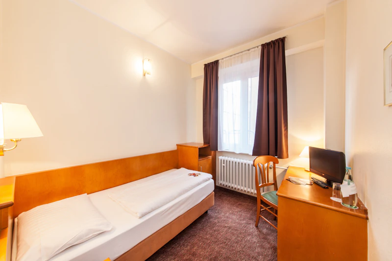 Hotel Ahl Meerkatzen | Cologne | Book at the best price