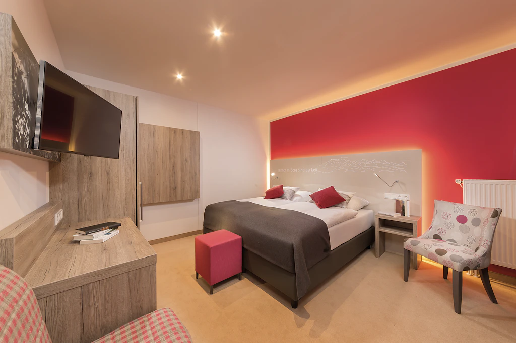 Doppelzimmer Allgaeuer Berge - TOP Embrace Allgaeu Art Hotel Kempten