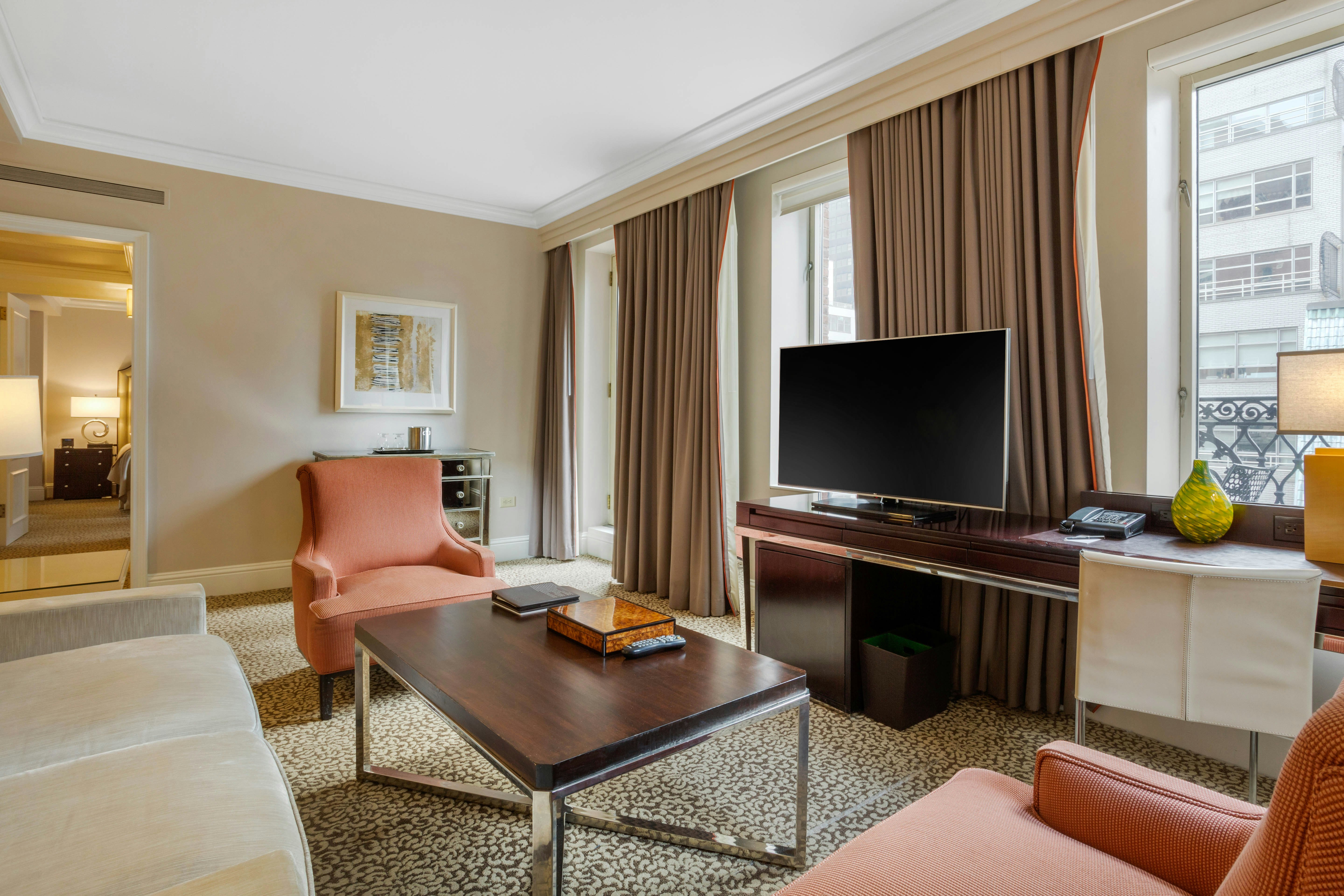5th Avenue Terrace Suite - 1 king bed