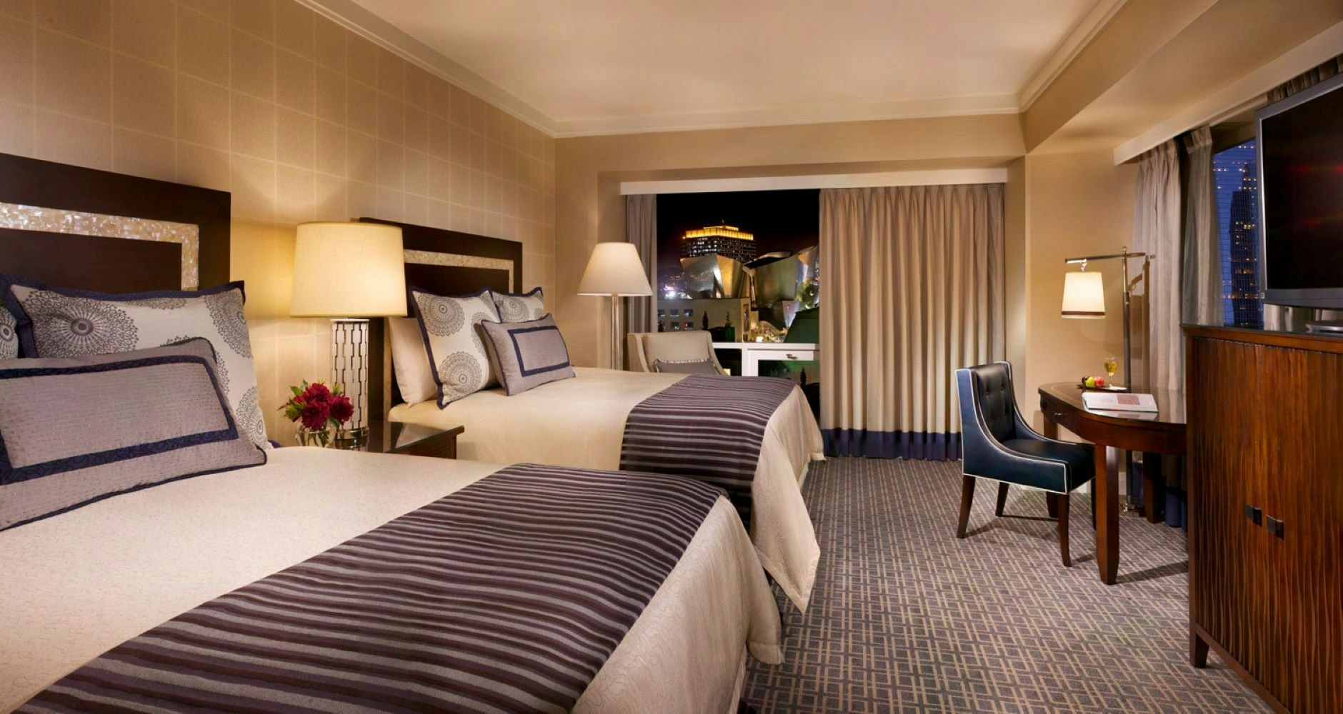 Club Room 2 Queen Beds