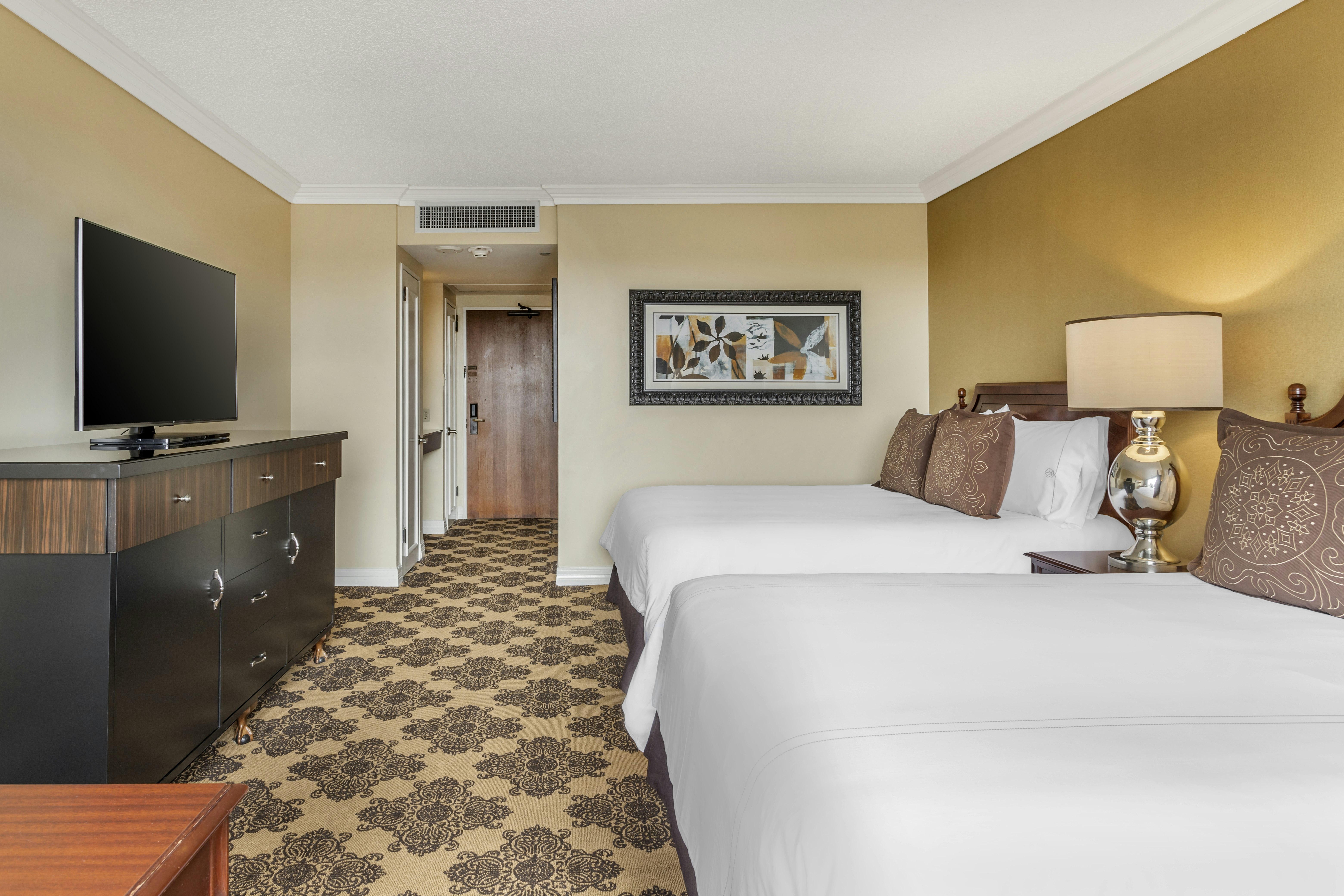 Deluxe Room 2 Queen