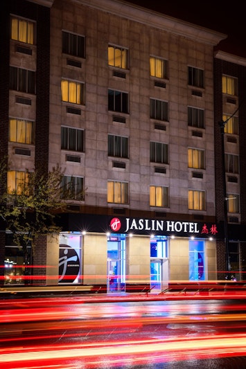 Jaslin Hotel