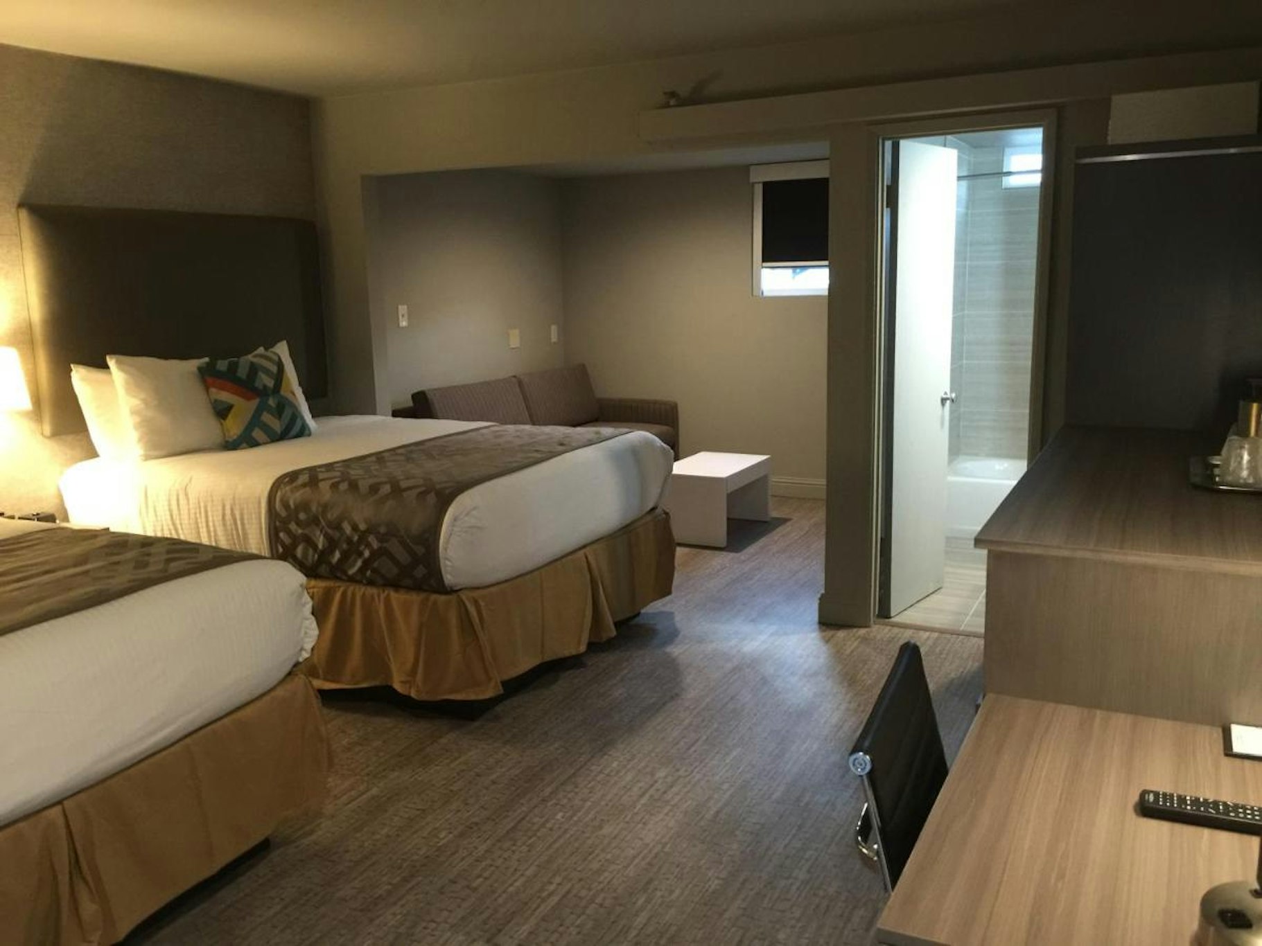 Arden Star Hotel – Sacramento, CA