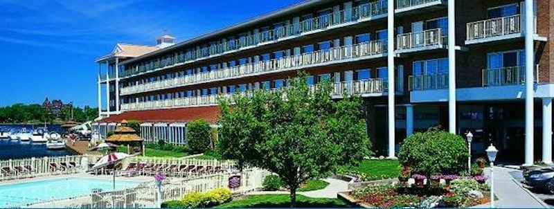 Riveredge Resort