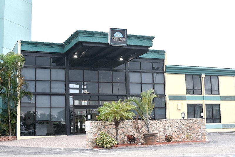 Punta Gorda Waterfront Hotel