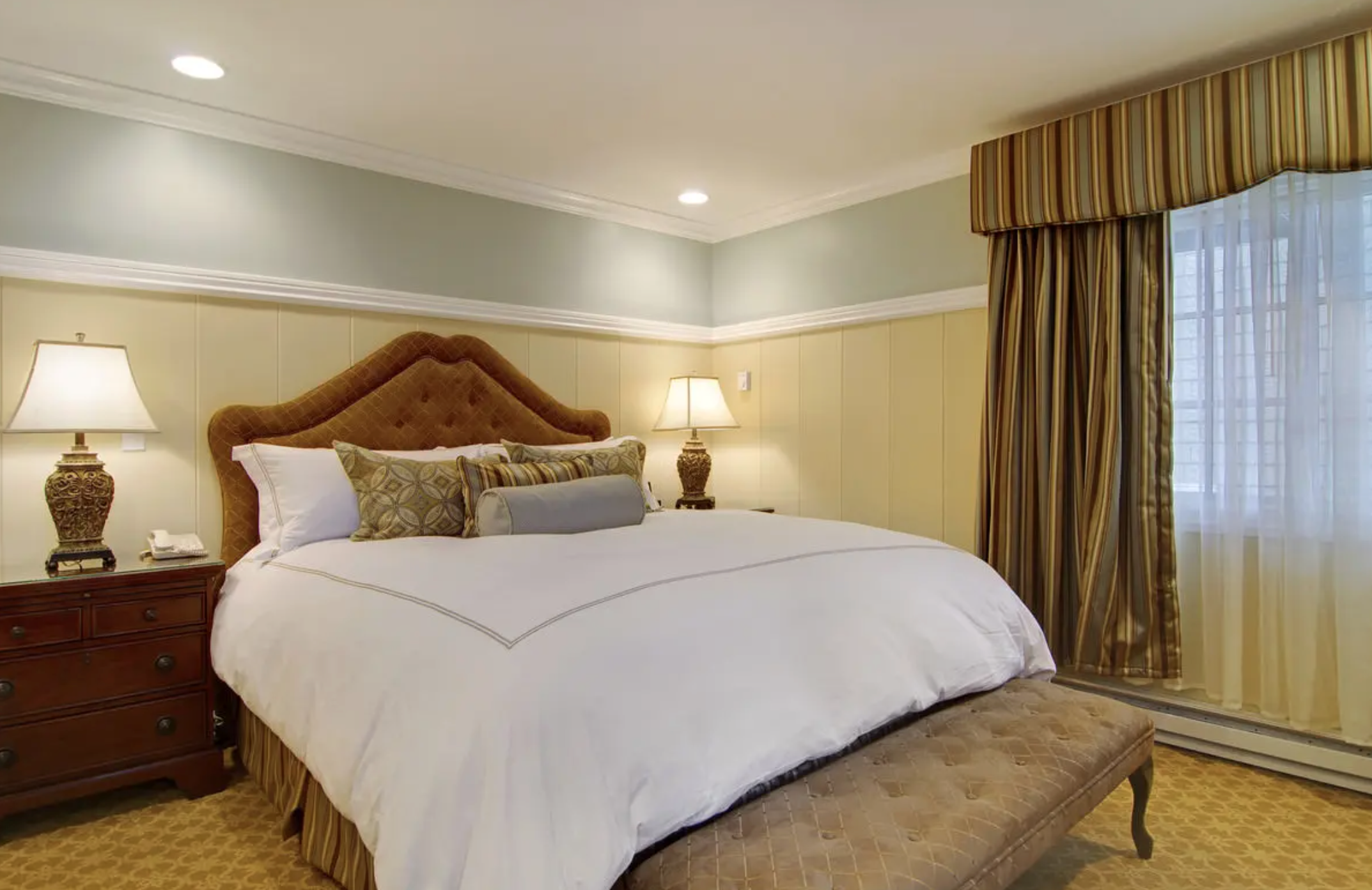 Wayside Inn