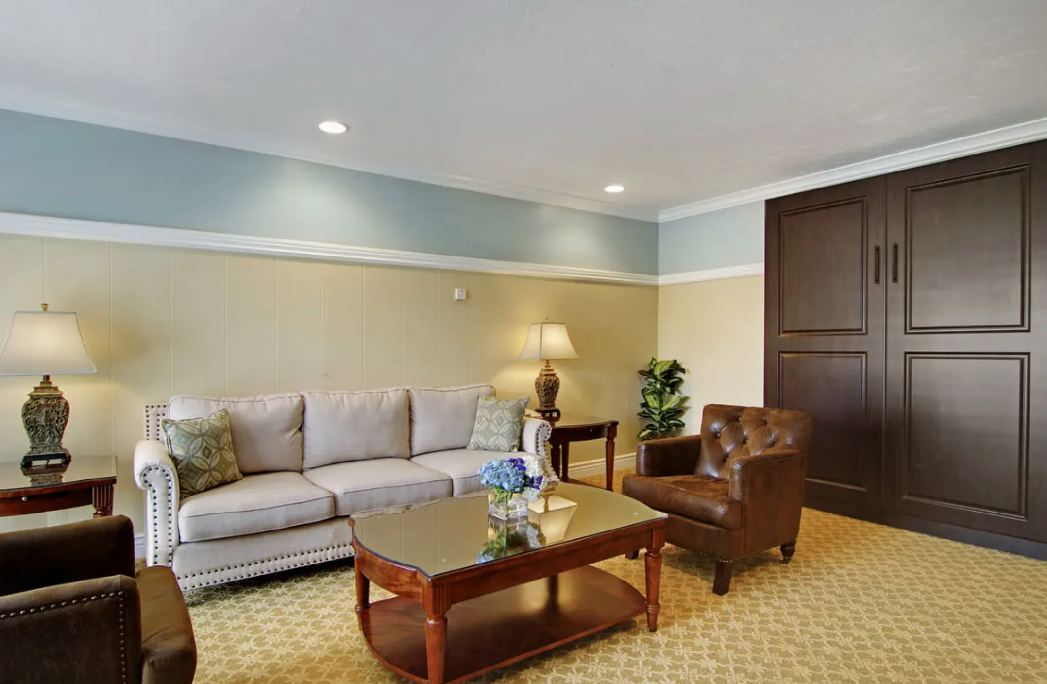 Wayside Inn