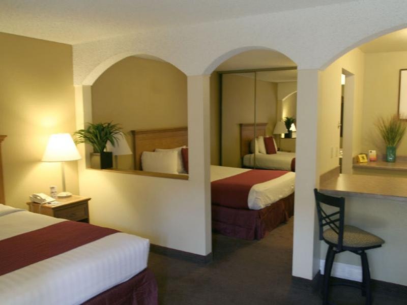 Standard Room Two Queen Beds Non-Smoking