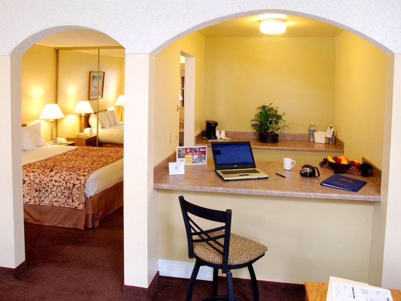 Mardi Gras Hotel and Casino