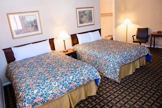 Grandview Plaza Inn and Suites