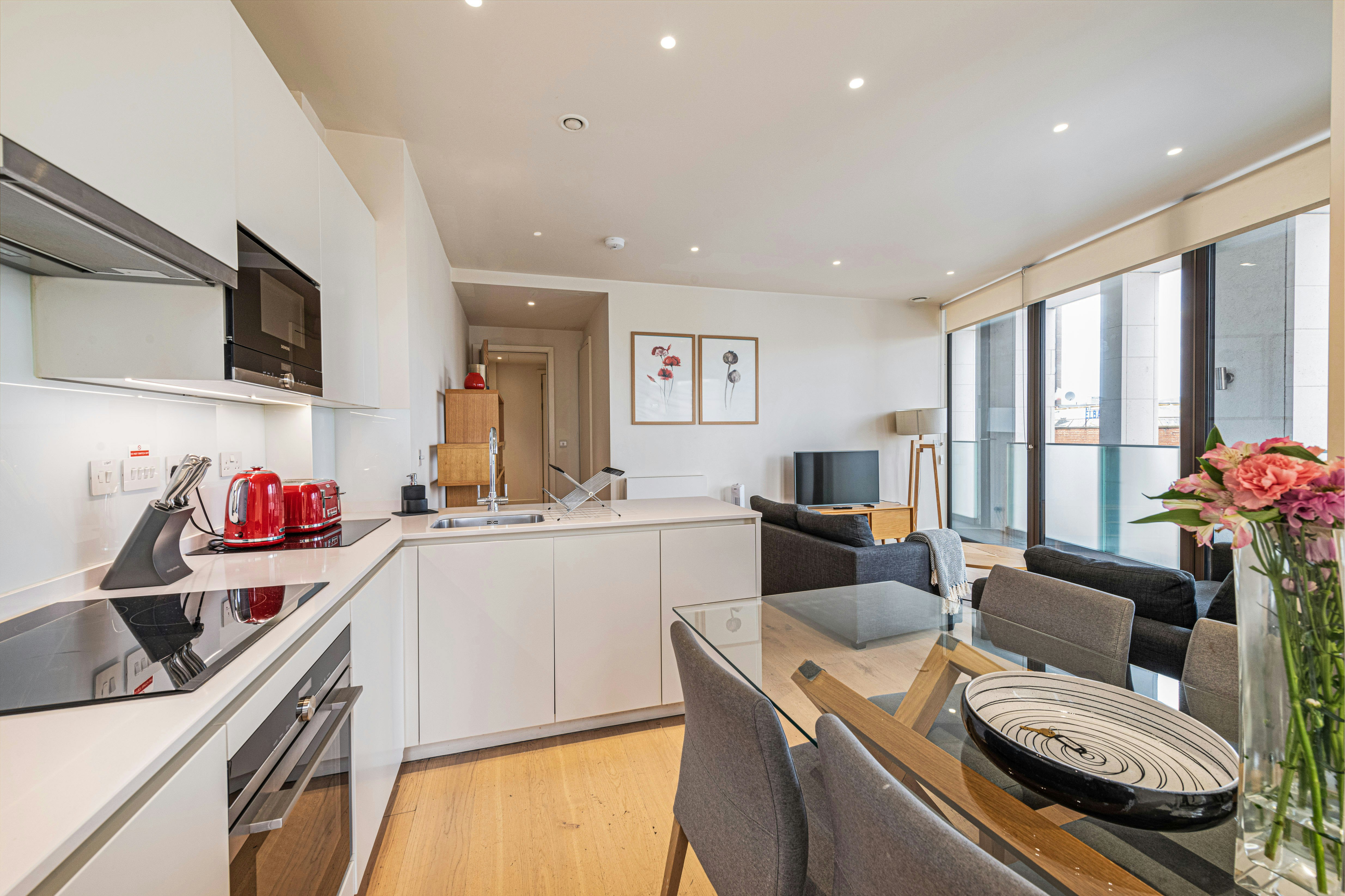 Stayo Waterloo – London