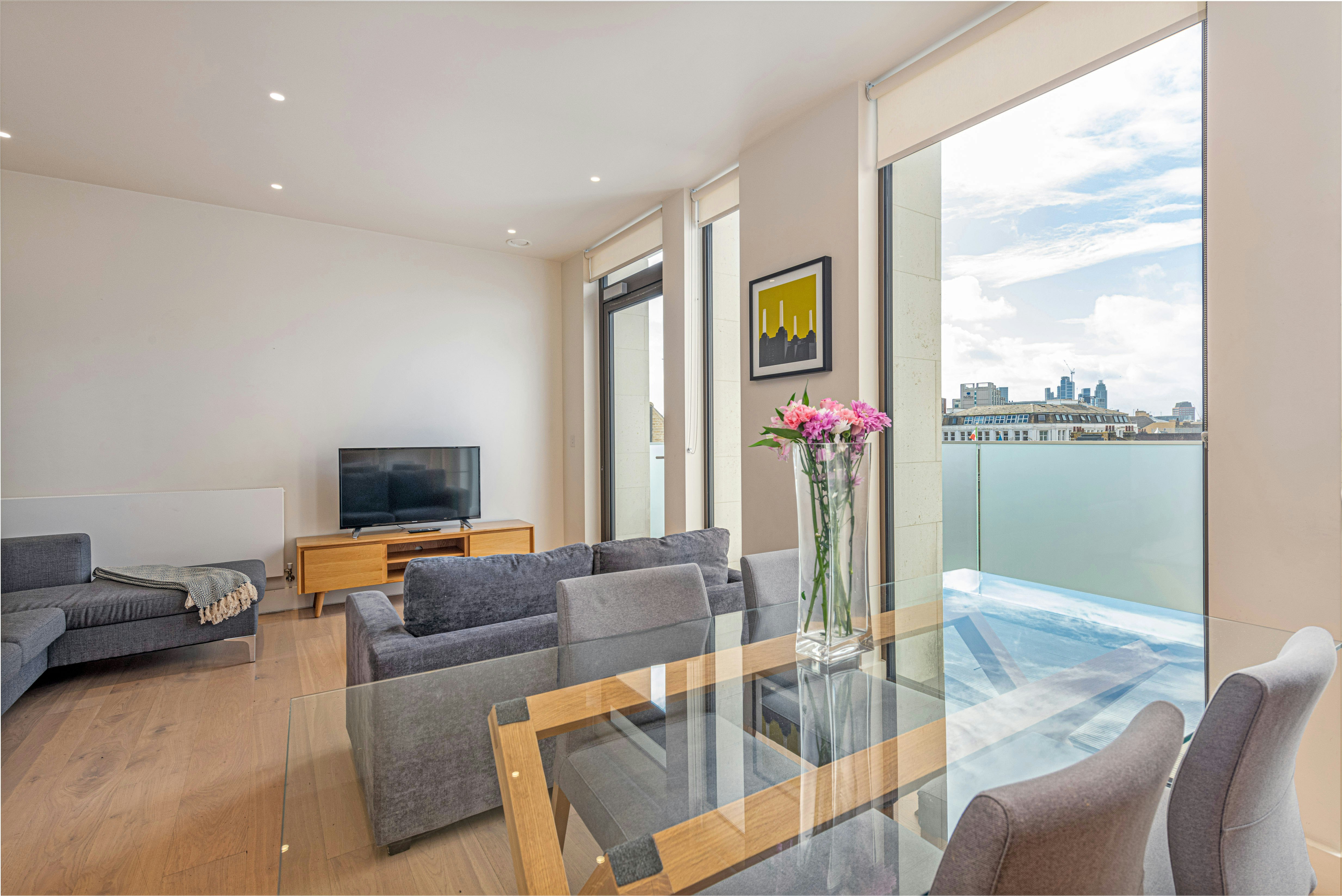 Stayo Waterloo – London