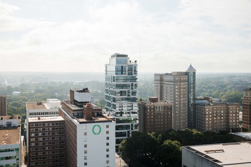 Lilli Midtown