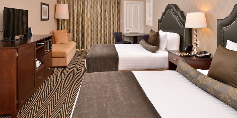 Majestic Inn and Spa