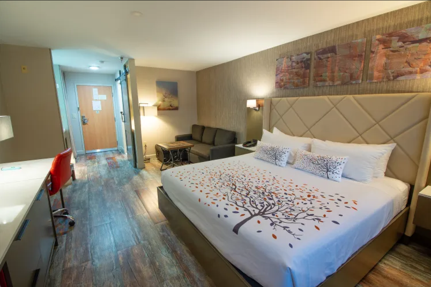 Empeiria High Sierra Hotel