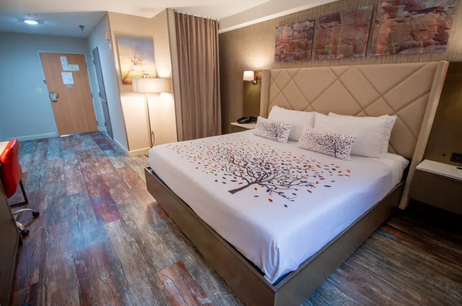 Empeiria High Sierra Hotel