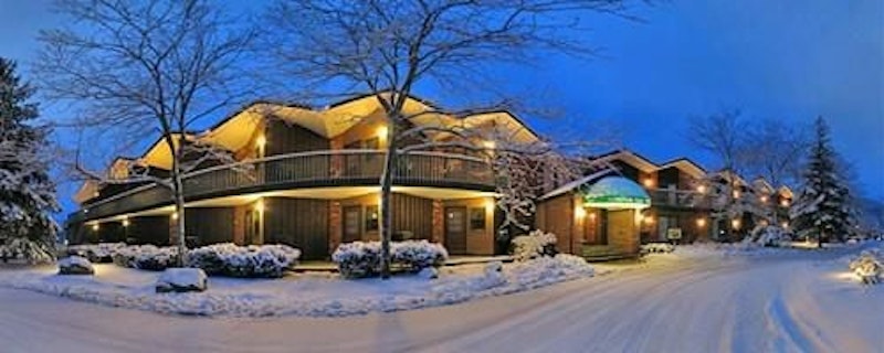 Cortina Inn