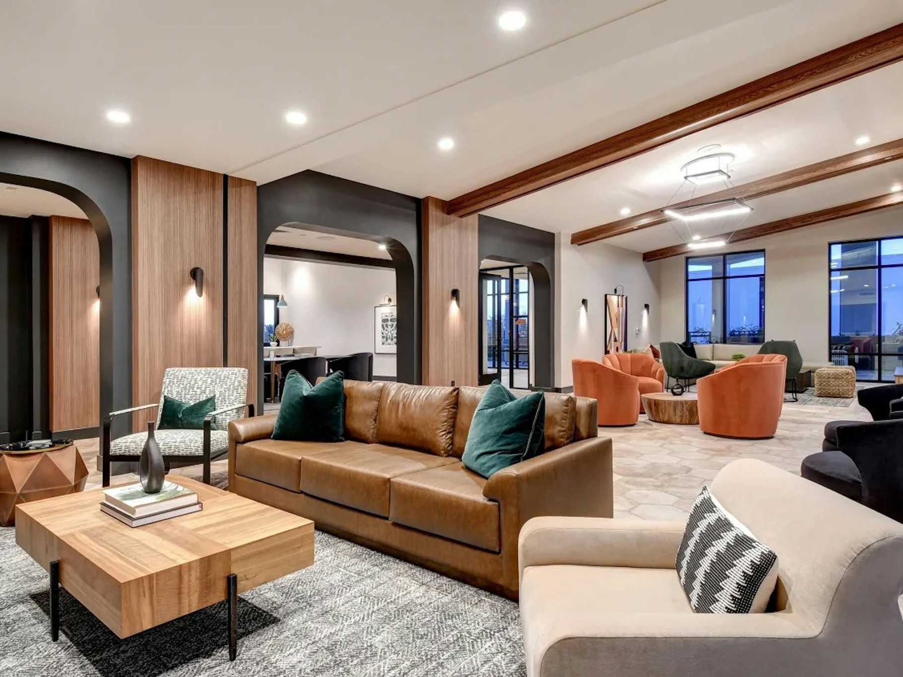 Ave Phoenix Terra – Phoenix, AZ