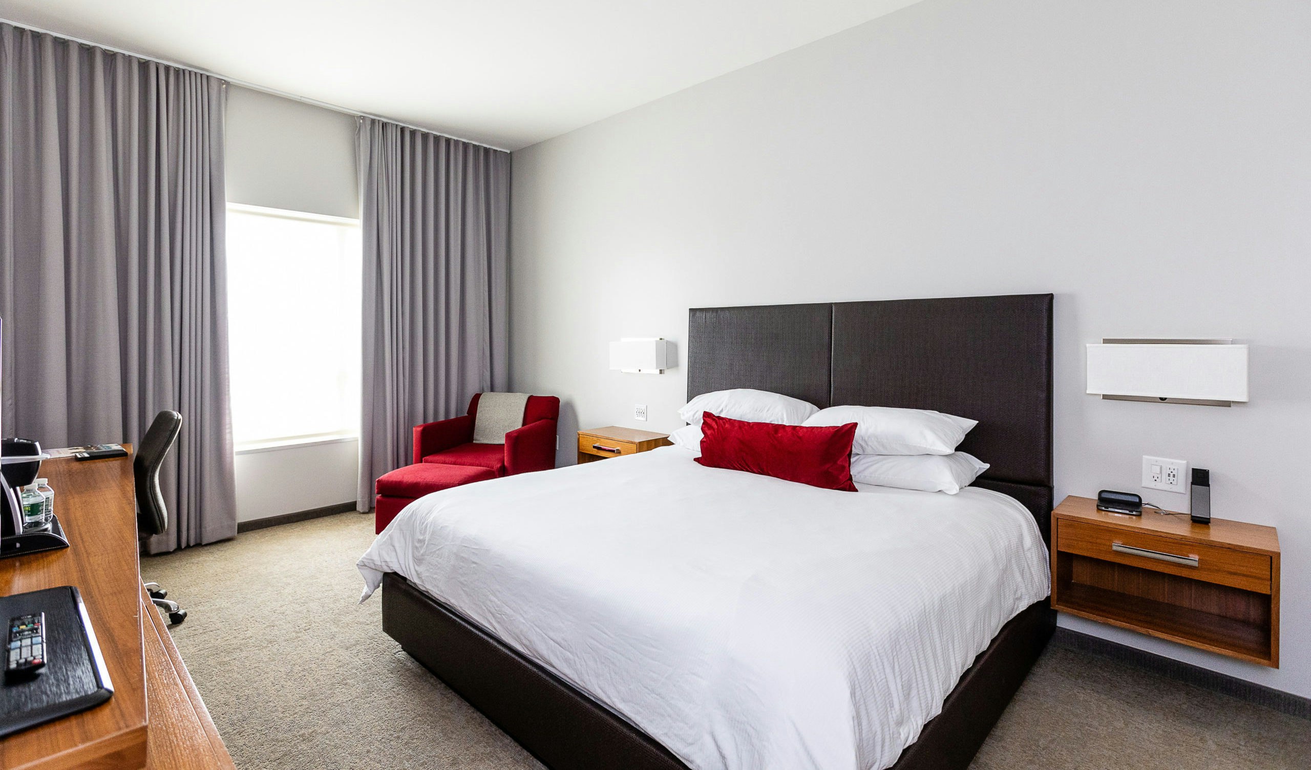 I Hotel and Illinois Conference Center