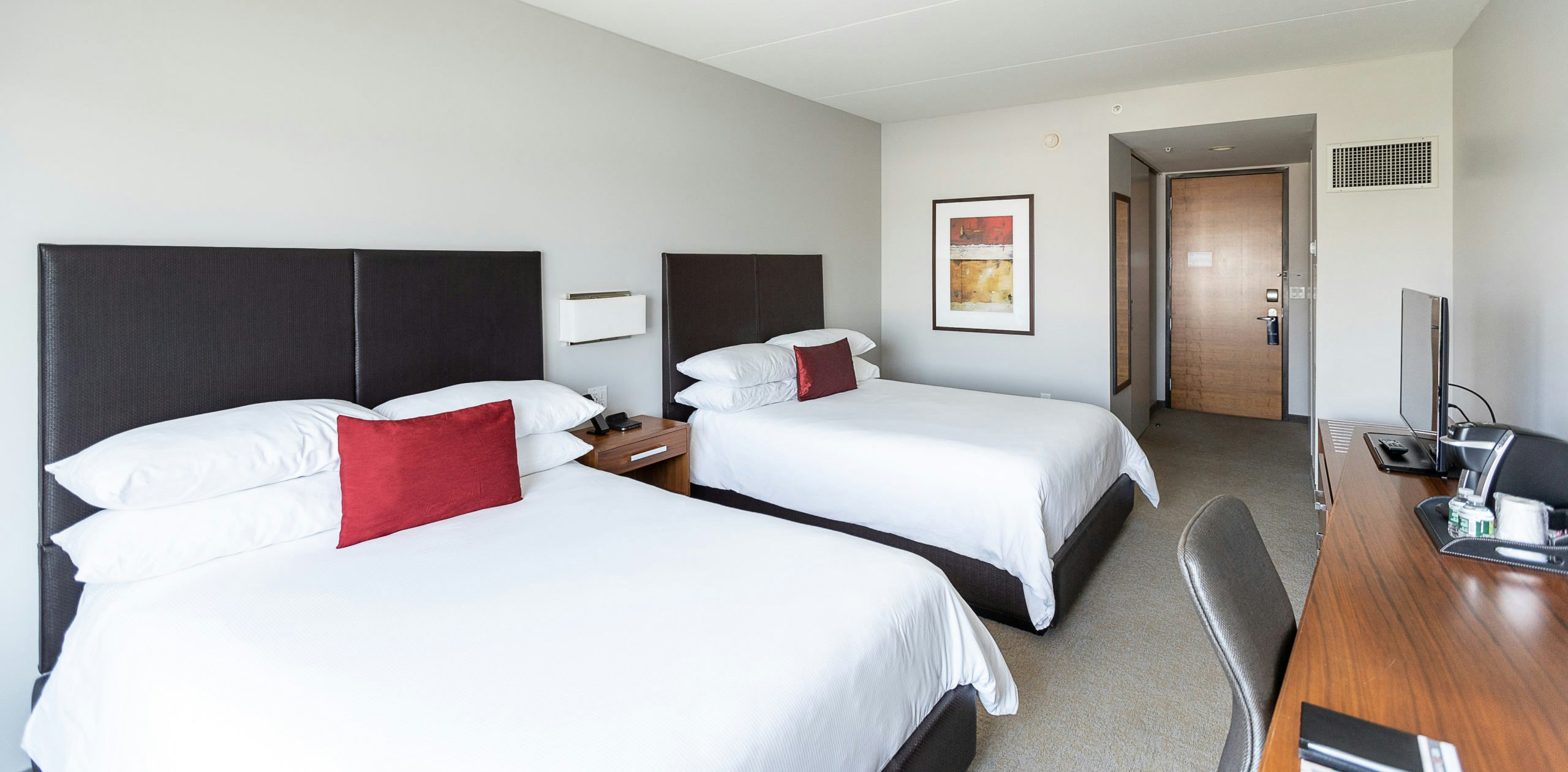I Hotel and Illinois Conference Center