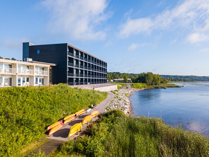 Terrace Bay Hotel