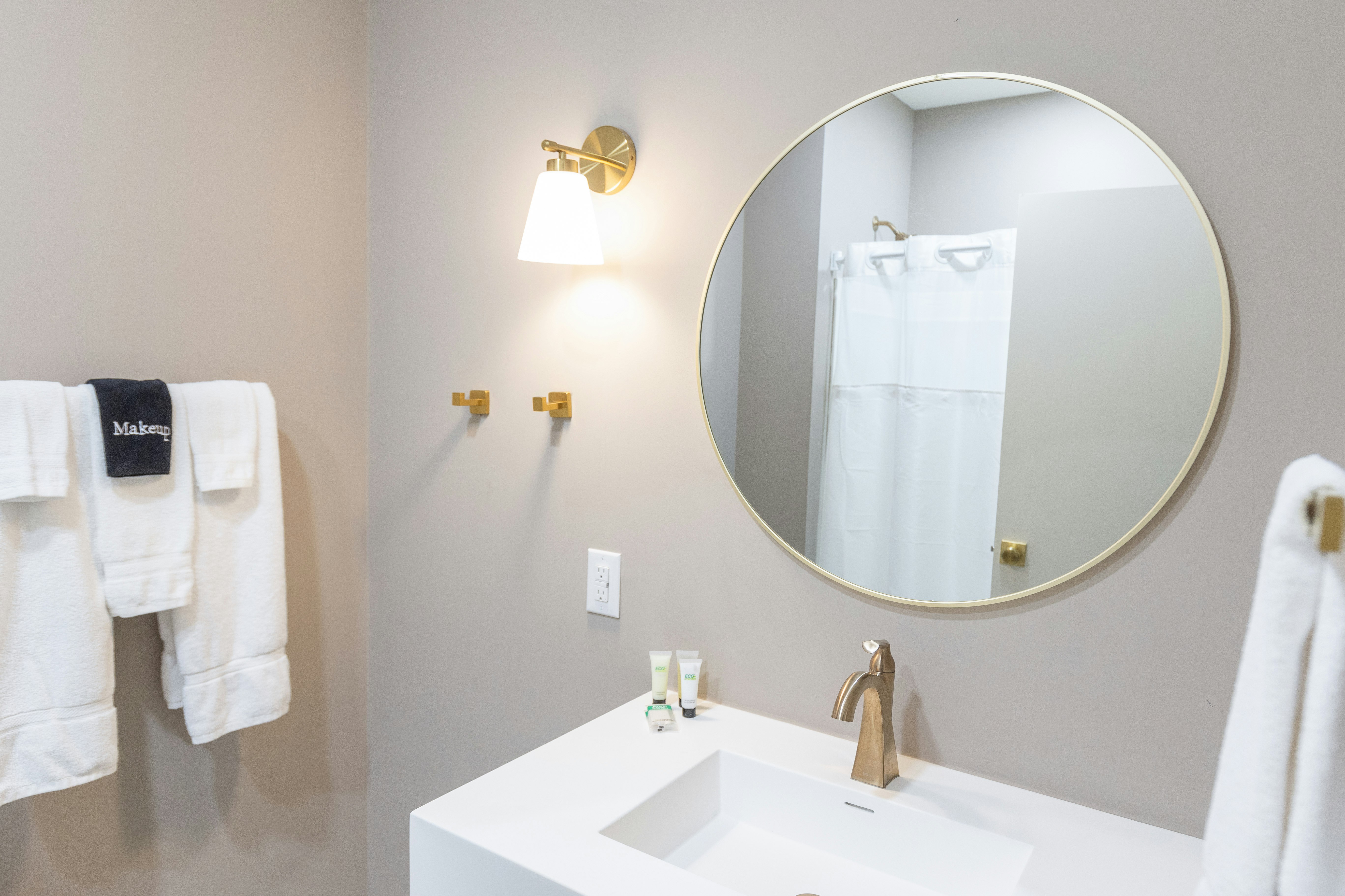 Double Queen Room