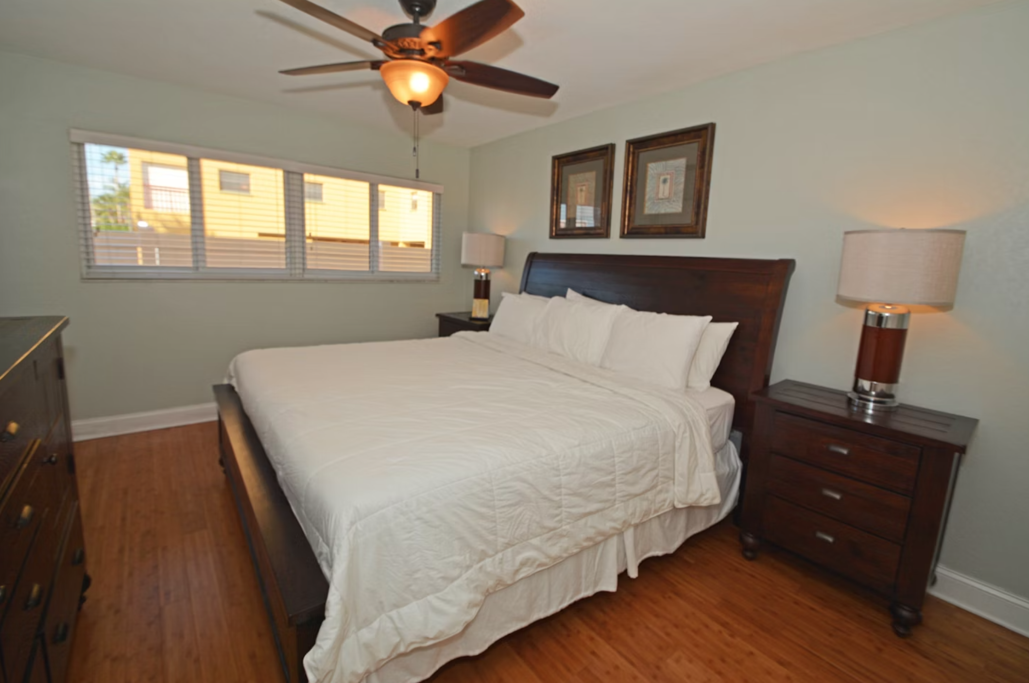 King 2 Bedroom