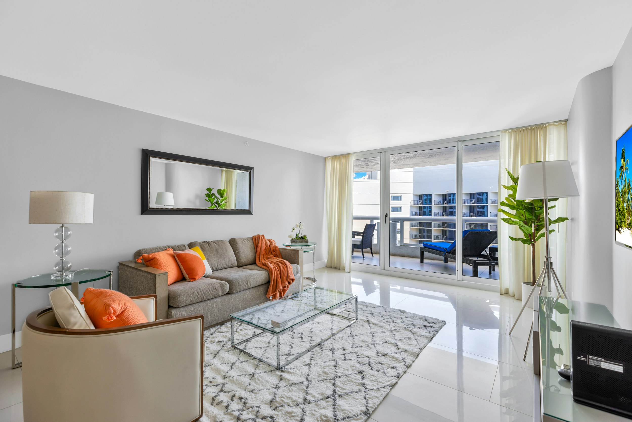One Bedroom Apartment 3342