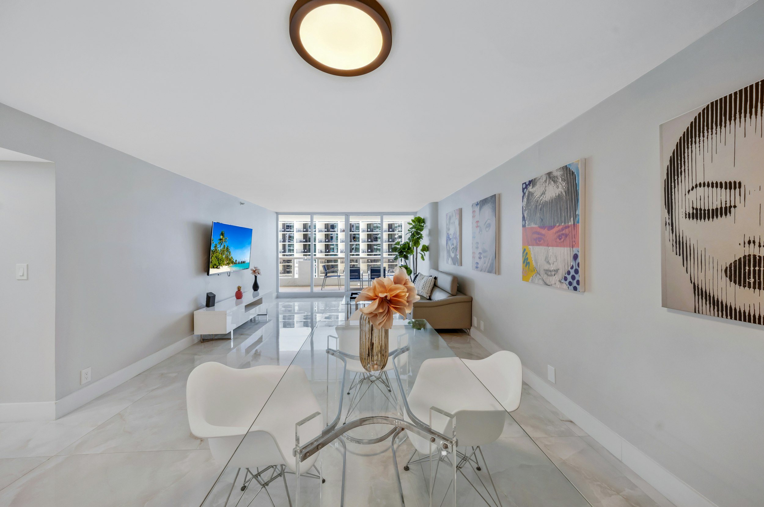 One Bedroom Apartment 2842
