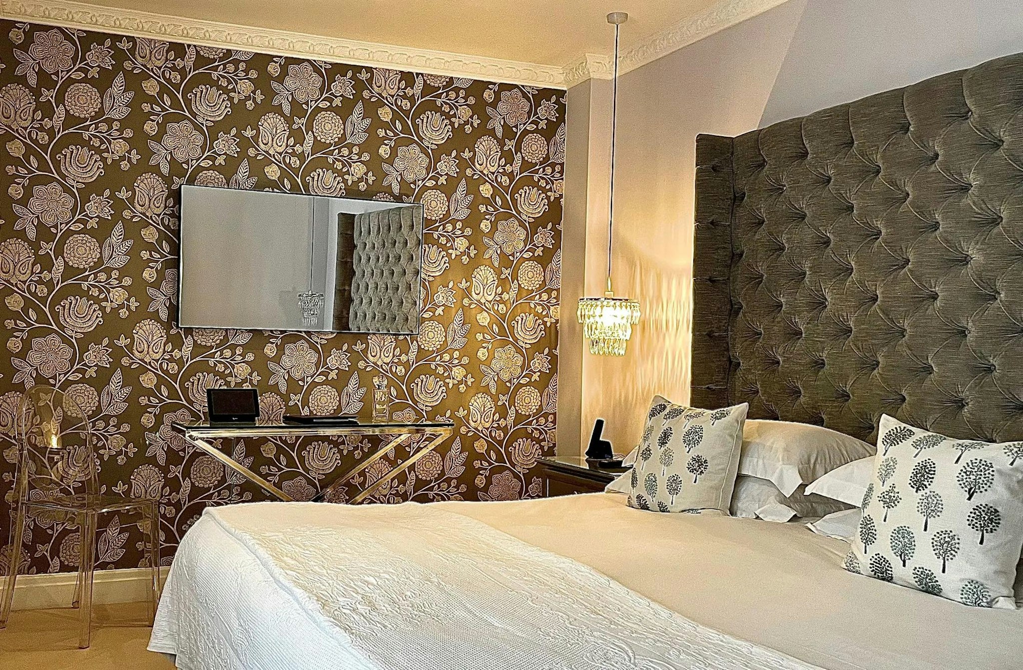 Longueville Manor
