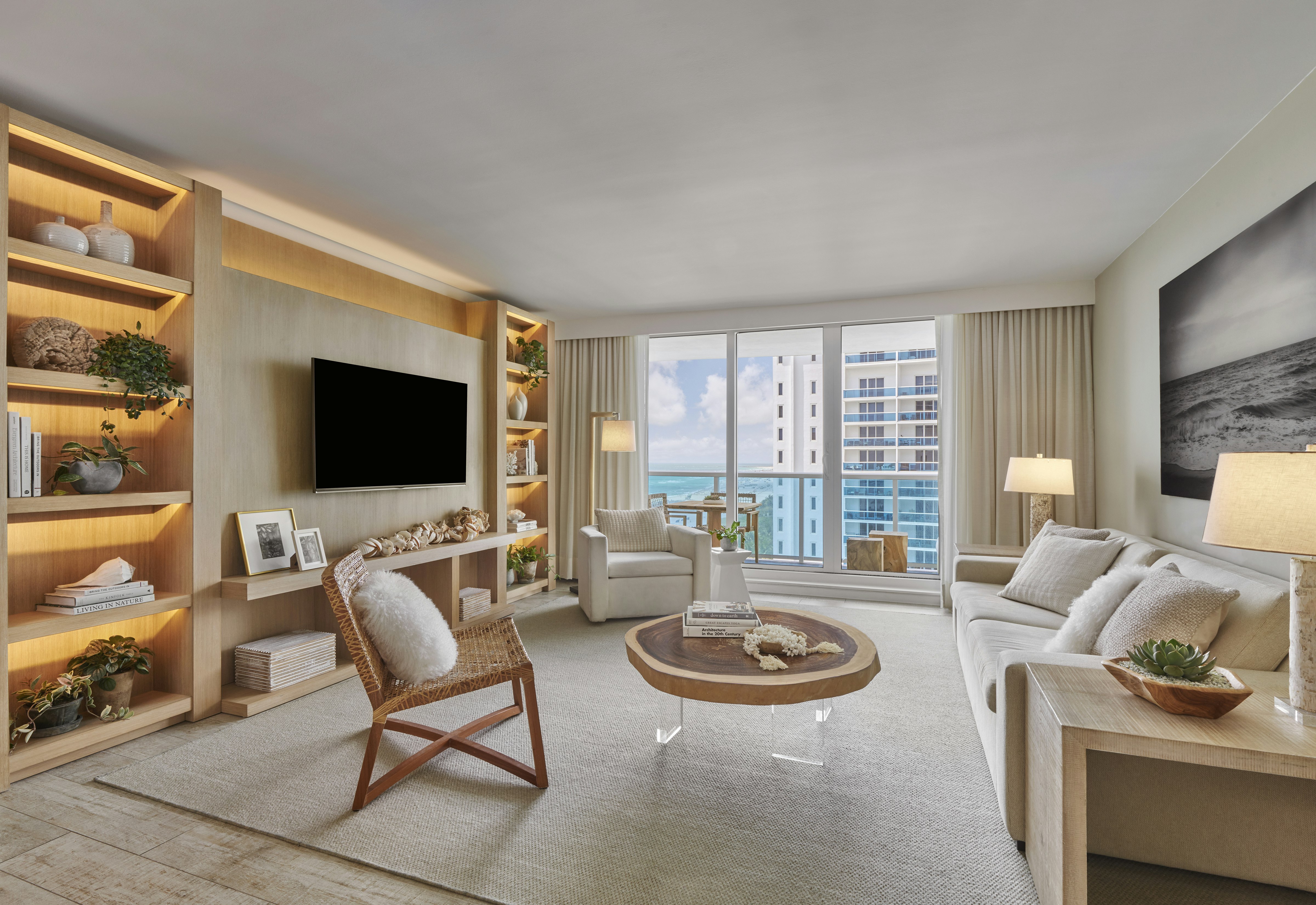 1 Bedroom Home Ocean View Balcony