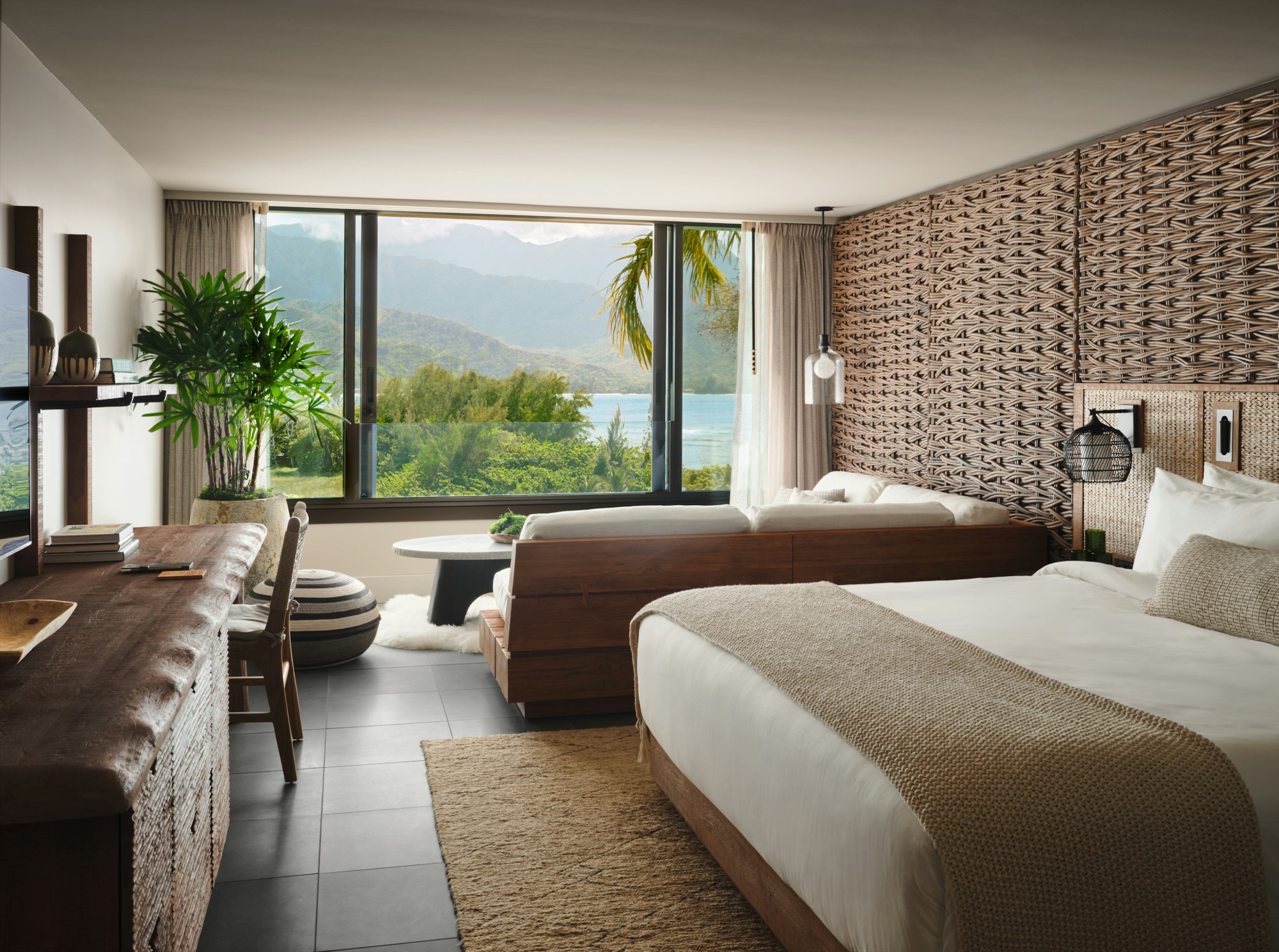 1 Hotel Hanalei Bay