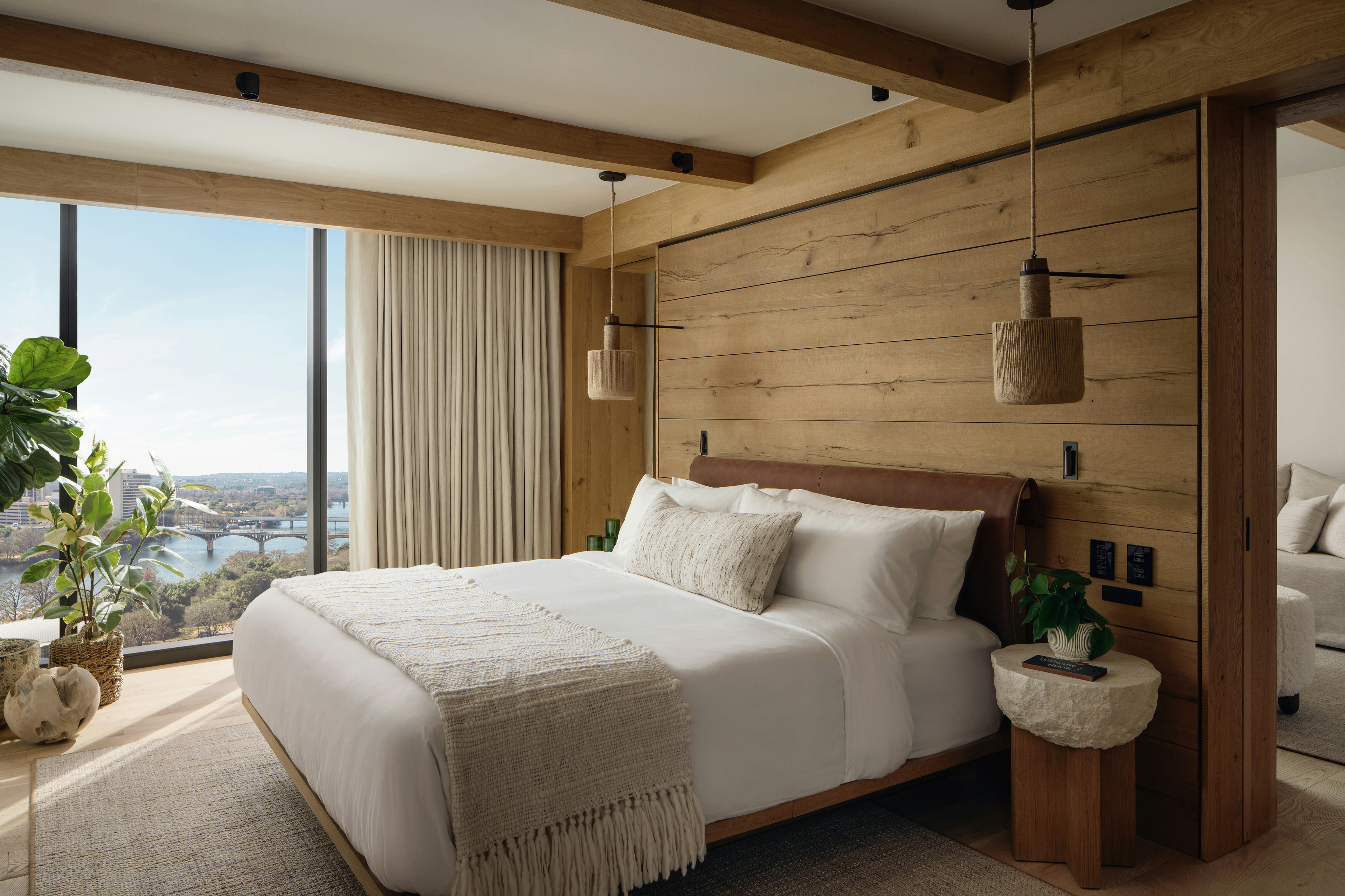Lake One Bedroom Suite
