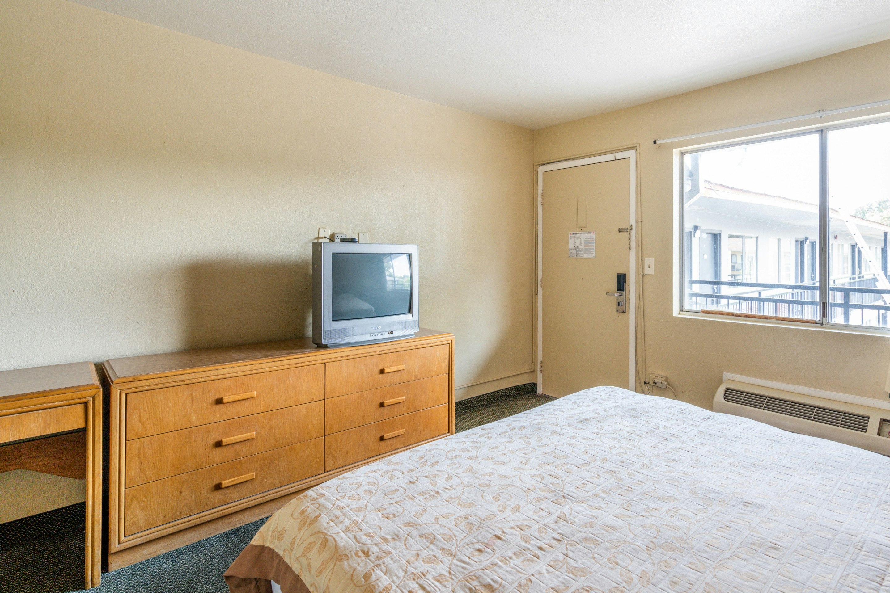 Premium Queen Bed