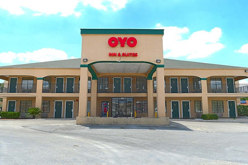 OYO Inn Suites Medical Center San Antonio