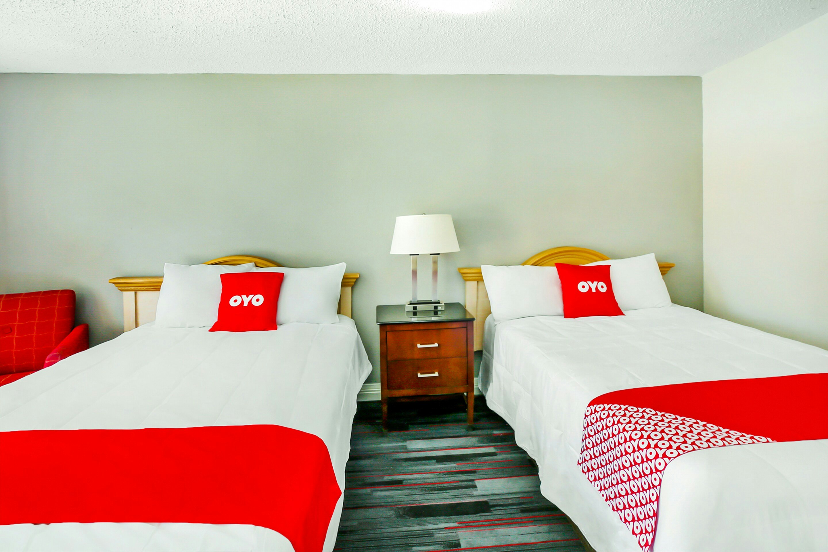 2 Full Beds Smoking