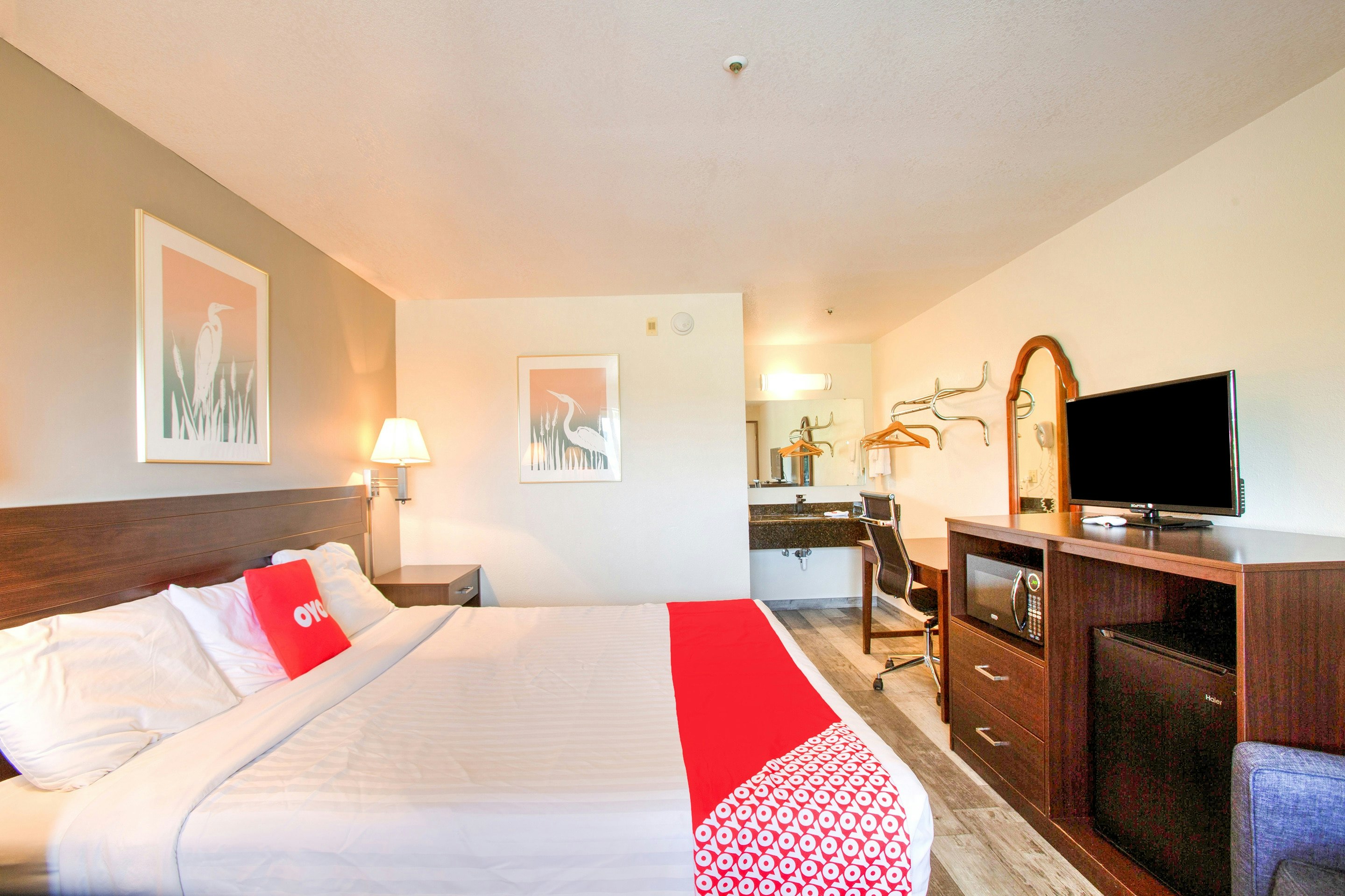 2 Queen Bed