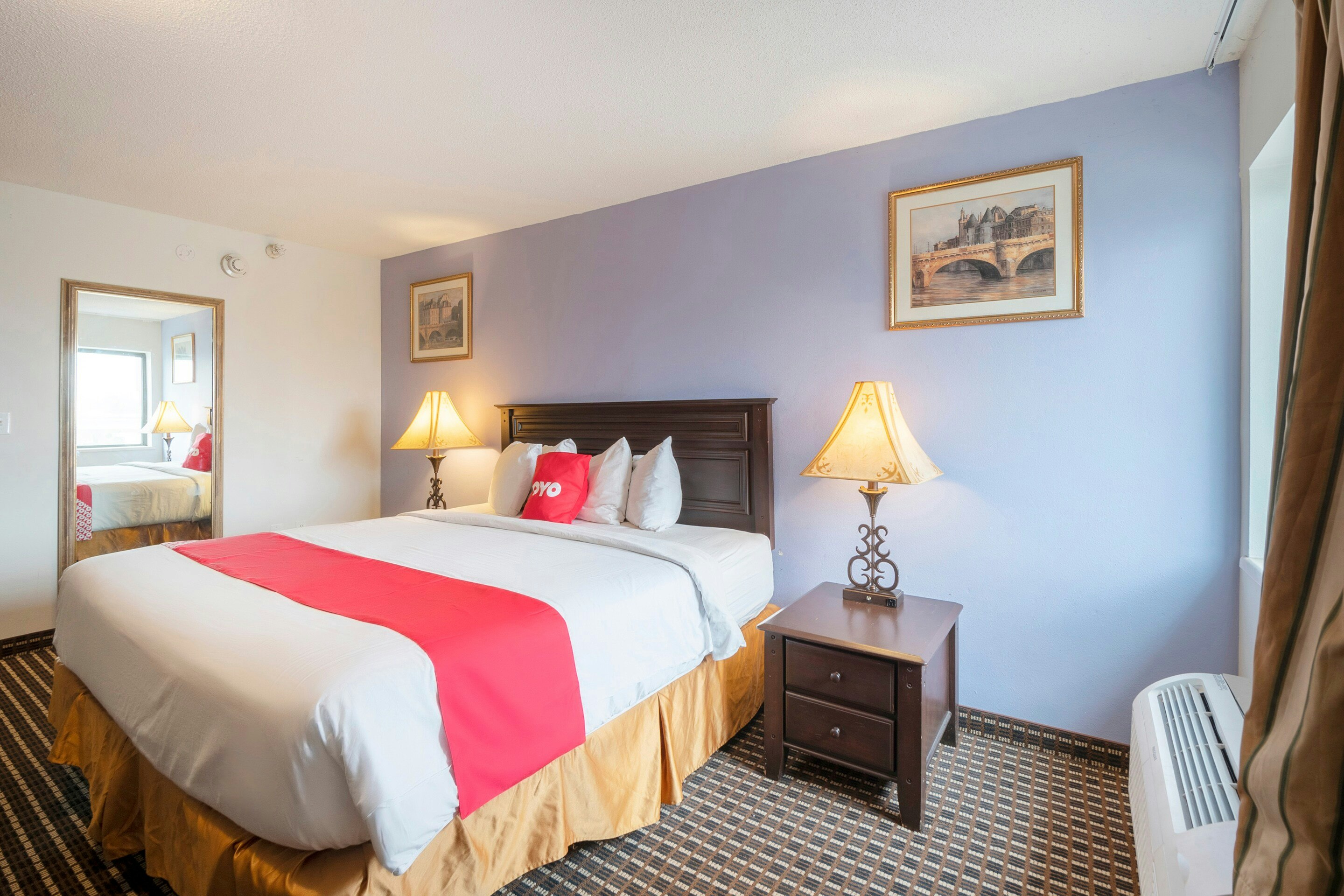OYO Townhouse Houston Airport North