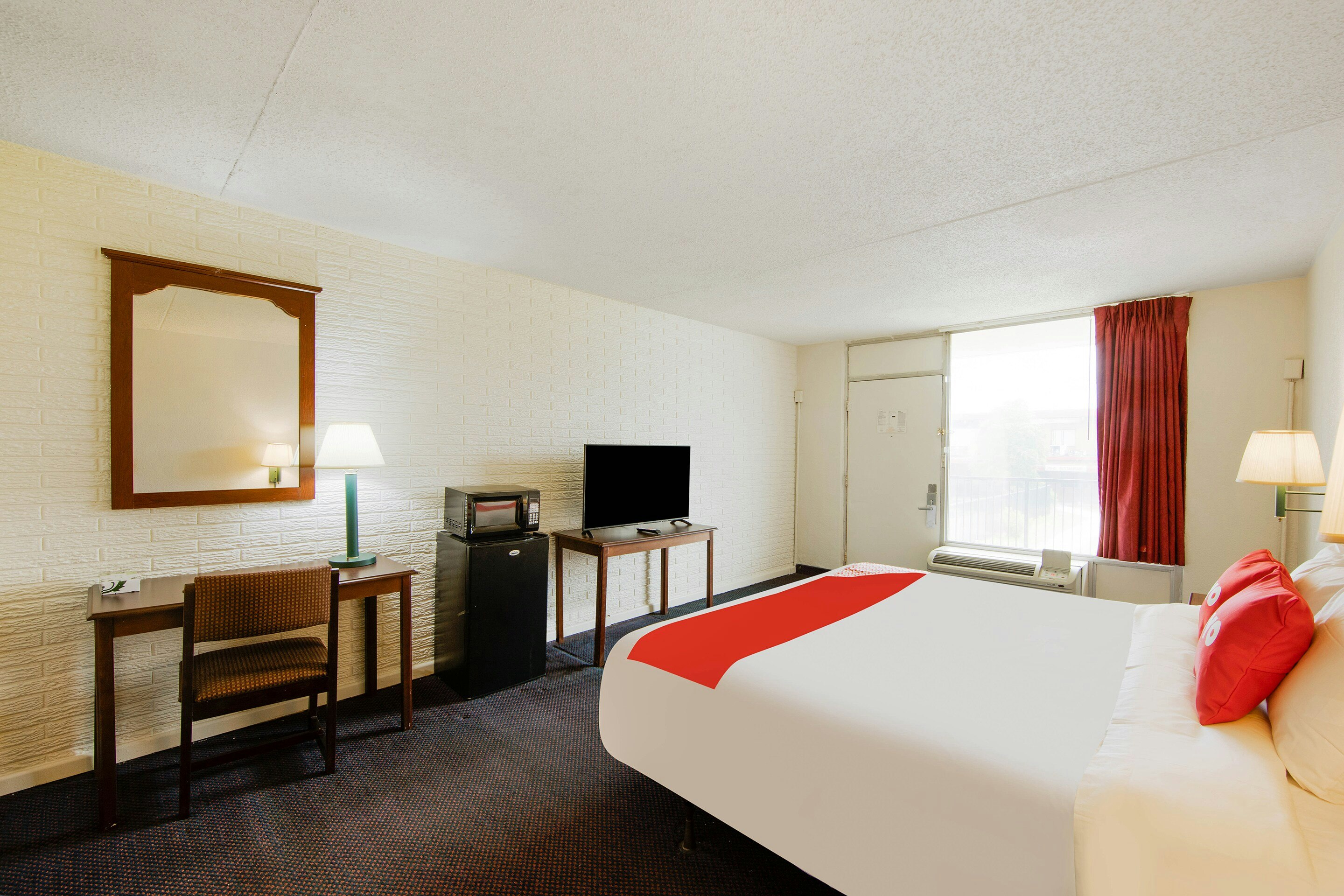 OYO Hotel Doswell Kings
