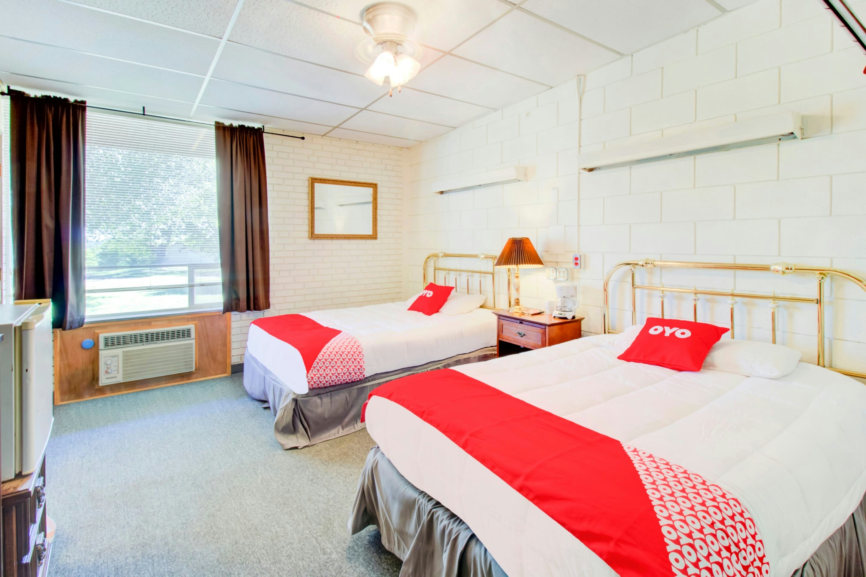 2 Full Beds