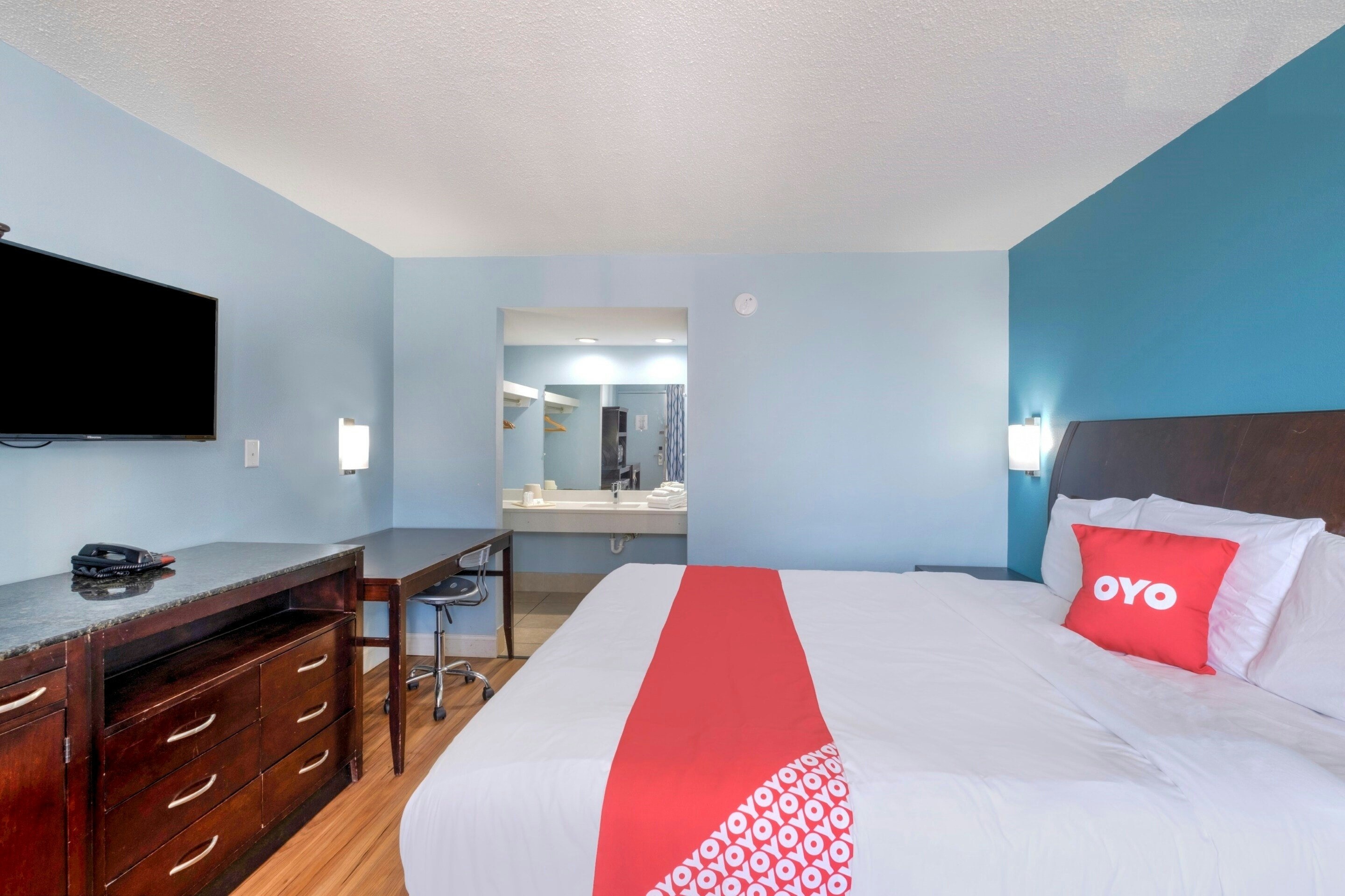 OYO Hotel Cleveland, TN
